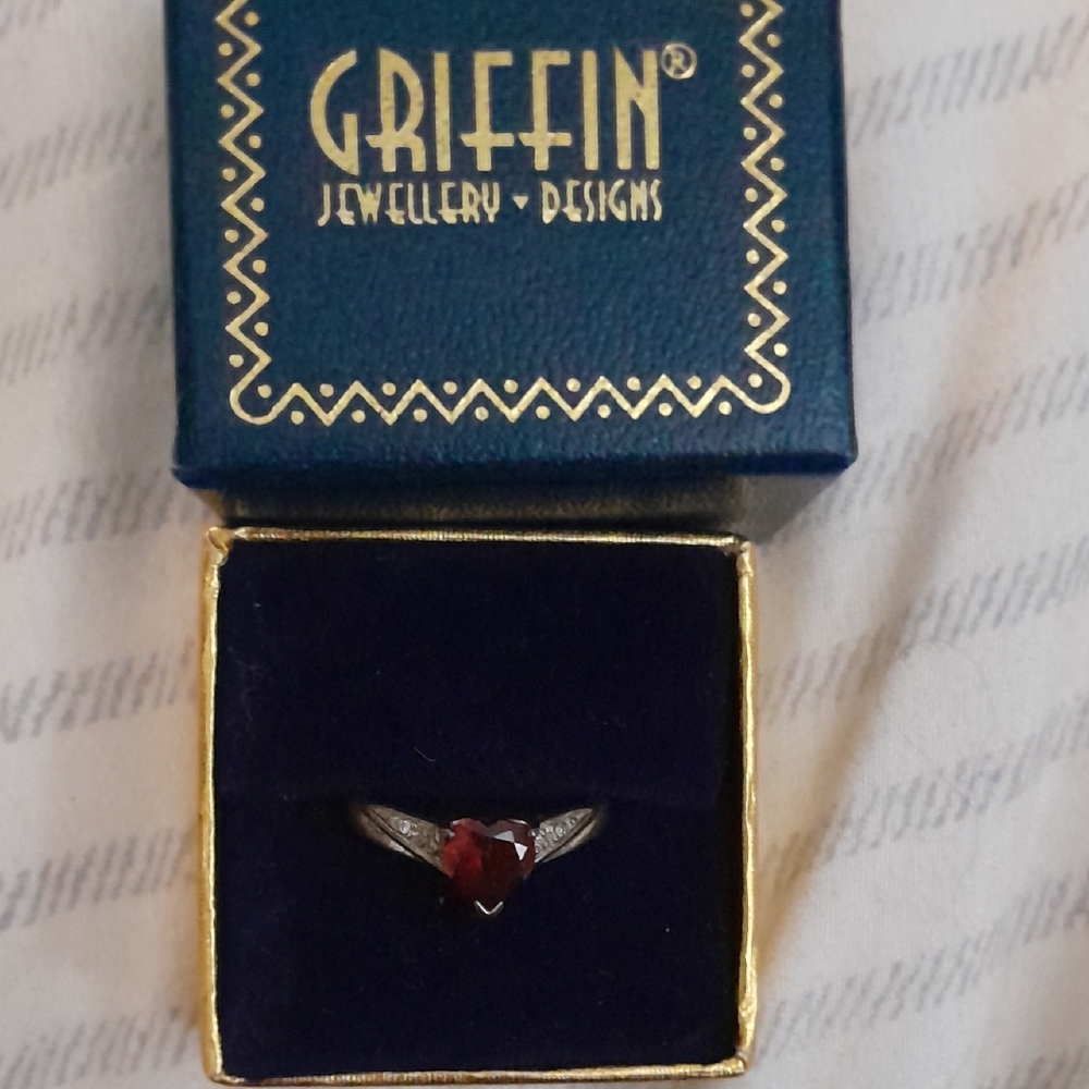 925 Silver and Garnet Heart Ring